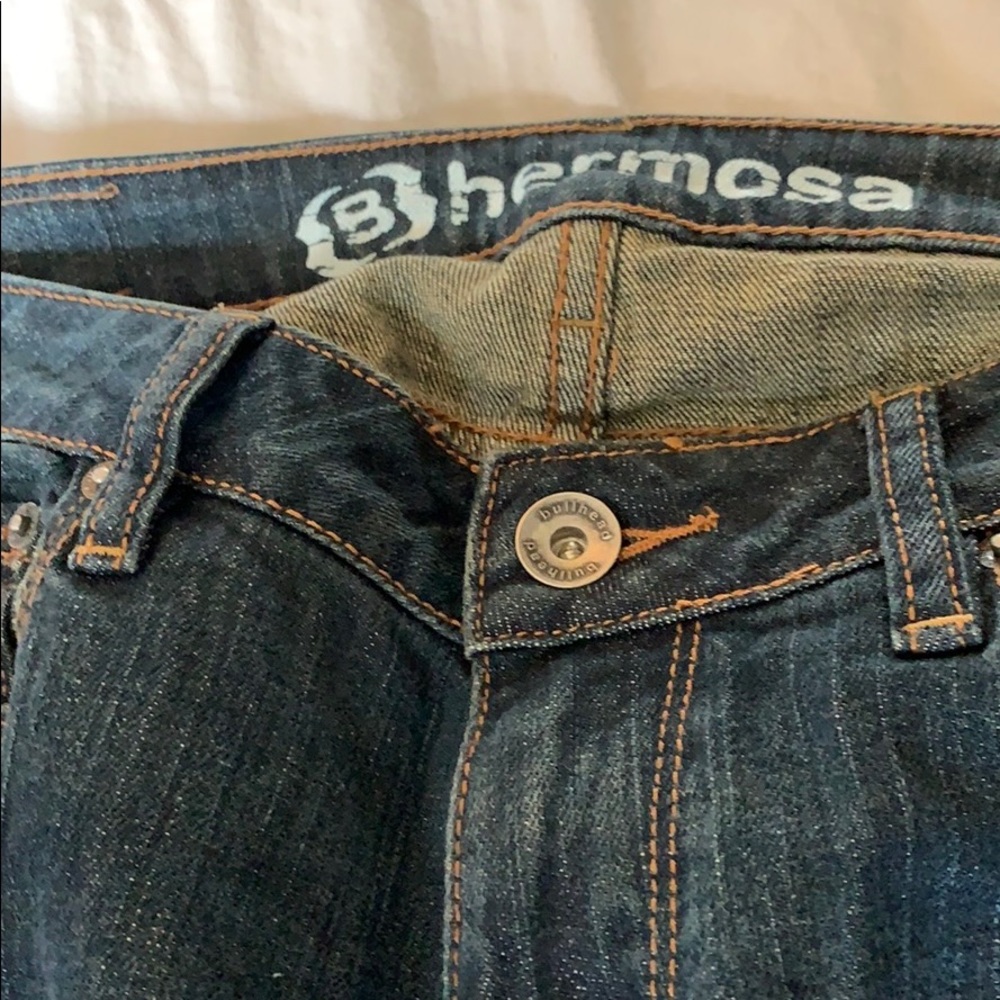 Women’s bullhead jeans. Size 5 s